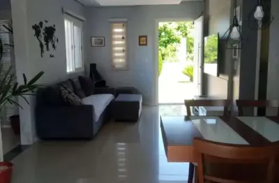 Casa com 2 quartos para alugar na rua maestro mendanha, 165, jardim dos lagos, guaíba por r$ 3.000