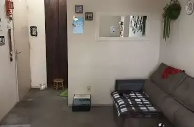 Apartamento com 2 quartos à venda na norberto yung, 130, rubem berta, porto alegre por r$ 265.000