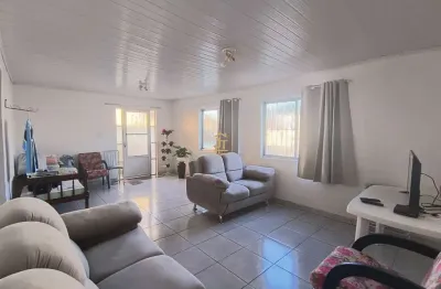 Casa com 2 quartos à venda na rua machadinho, 115, rio branco, canoas por r$ 355.000