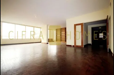 Apartamento à venda com 370 m², 4 dormitórios, 3 vagas de garagem, no melhor de higienópolis