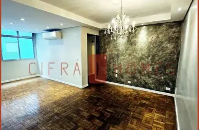 Apartamento excelente à venda, 110 m², localização maravilhosa, com 2 dormitórios (sendo 1 suíte),