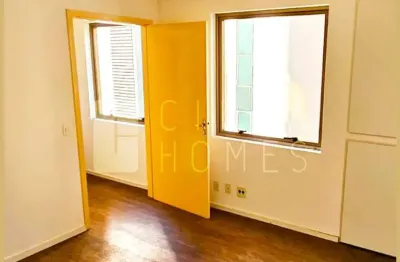 Sala comercial à venda, clara e ventilada, 35m², 1 vaga, no melhor da bela vista