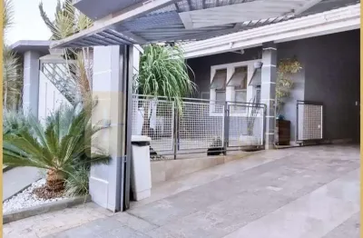 Linda casa a venda com 05 dormitórios, 04 banheiros e 04 vagas em atibaia - sp