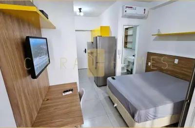 Belíssimo studio mobiliado para locação e venda, com 1 vaga e lazer completo, no melhor da vila mad