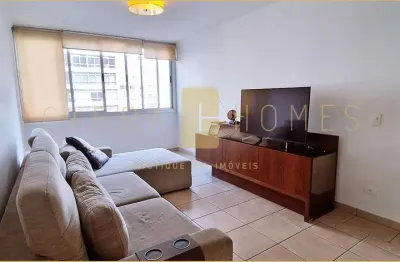 Apartamento à vendam com 3 dormitórios, suíte com ar-condicionado e amplas salas integradas em cond