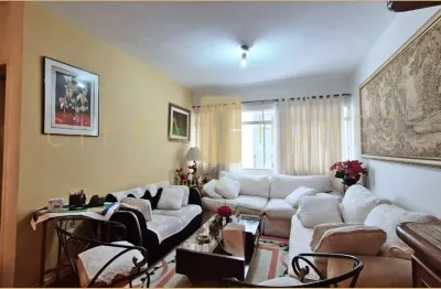Apartamento amplo e arejado com 2 quartos, sala em l e ótima localização.