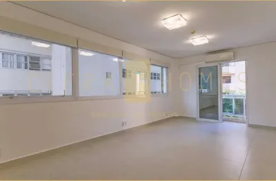 Sala comercial de 30 m² para locação, arejada, com ar-condicionado, 1 vaga de garagem, em prédio no