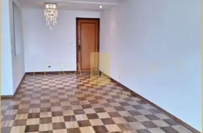 Apartamento de 120 m² com 2 dormitórios, sacada, cozinha planejada e lazer completo em moema