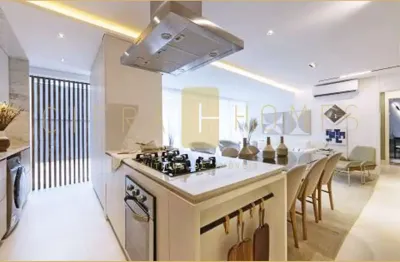 Apartamento renovado, à venda, com 3 dormitórios, vaga de garagem e edificio com excelente lazer, c
