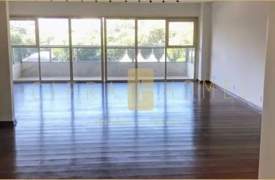 Apartamento para locação com 226m², 4 quartos  (2 suítes), varanda, 3 vagas de garagem, no jardim e