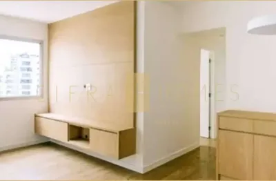 Apartamento com 3 quartos à venda na Avenida Jandira, Moema, São Paulo