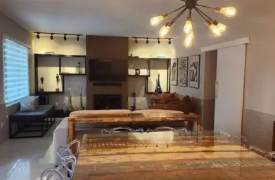 Casa com 5 quartos, sendo 3 suítes no bairro sambaqui, florianópolis/sc.