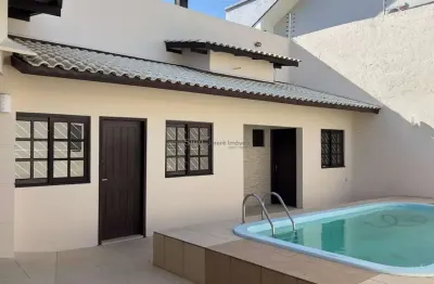 Casa com 3 quartos à venda na rua itabira, 258, itacorubi, florianópolis por r$ 1.850.000