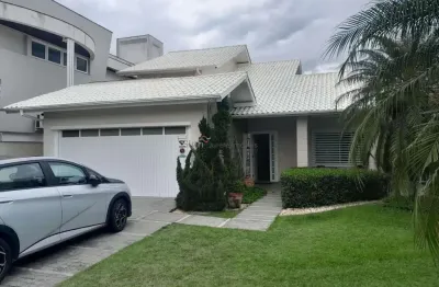 Casa com 4 quartos à venda na rua dos badejos, 595, jurerê internacional, florianópolis por r$ 6.500.000