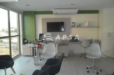 Sala comercial com 1 sala à venda na avenida pastor martin luther king jr, del castilho, rio de janeiro, 36 m2 por r$ 275.000