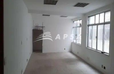 Conjunto de 3 salas comercial com carência de 06 meses sobre o valor do aluguel, ótima localização n