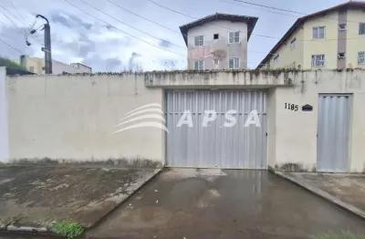 Aluga - se apartamento com 02 dormitorios sendo 01 suite, com vaga, cozinha, area de serviço. prédio