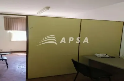 Grupo comercial na avenida rio branco de frente, vista, 6º andar composto de três salas interligadas