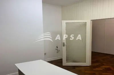 Excelente sala comercial localizado no centro do rj, 18m², em ótimo estado e ao lado do metrô da car