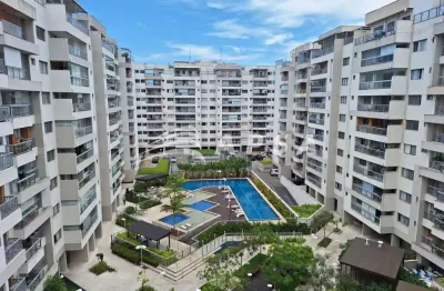 Excelente imóvel em condomínio com total infraestrutura (piscina, sauna, churrasqueira, salão de fes