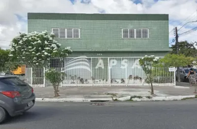 Excelente apartamento superior, localizado no bairro do arruda, próximo a estrada da água fria, imóv
