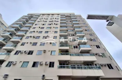 Excelente apartamento de 70 m², sendo: sala em 2 ambientes, 3 quartos sendo uma  suíte, com armários