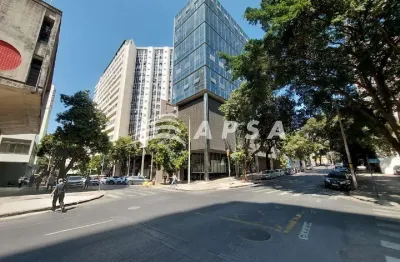 Situado no excelente bairro de lourdes, nosso andar comercial de 329,77m² em area coberta, oferece o