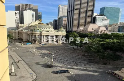 Localizada em um dos prédios mais icônicos do rio de janeiro, esta sala comercial é muito mais do qu