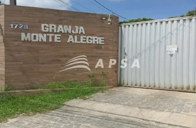 Casa, espaçosa, localizada na granja monte alegre,  imóvel  contendo 180 metros quadrados, sala para