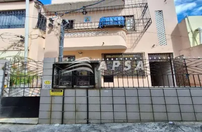 Boa oportunidade no santo antônio além do carmo. casa com 127 m² composto por 4 quartos, sendo 1 suí