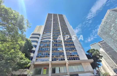 Excelente imóvel de 43 m composto por 1 ante sala (recepção) 1 sofa, uma lavabo/ banheir, 2 salas, s
