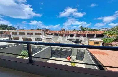 Excelente triplex contendo 3 quartos, 2 banheiros sociais,  com  garagem, 1.415 metros quadrados, lo