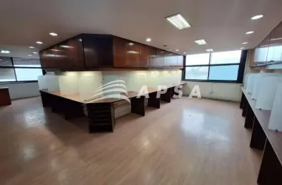 Se você procura um espaço pronto para impulsionar seu negócio, esta sala comercial ampla é a escolha