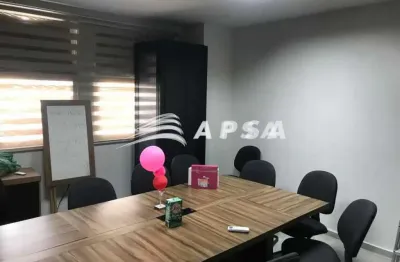 Sala comercial centro. conjunto de salas comerciais dividida em 6 salas, 3 banheiros e copa, espaço