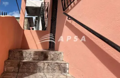 Oportunidade única! imóvel para alugar no cabula. casa tipo sobrado com 280m² com 4 quartos, sendo 1
