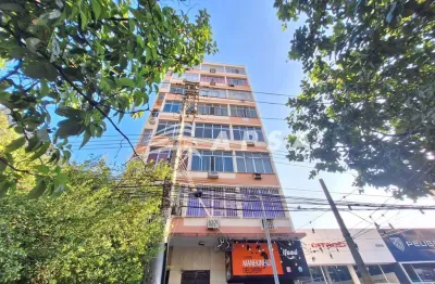 Ótimo apartamento de 47 m²,  sala ampla, 02 dormitórios, banheiro social , cozinha com área de servi