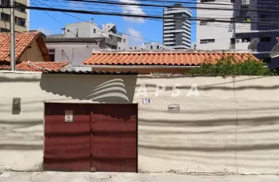 Aluga-se casa com otima localização na capitao azuzinha exclusivamente para comercios. imovel com te