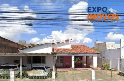 Alugo ponto comercial, está localizado no bairro montese, com 360 m², excelente localização para com