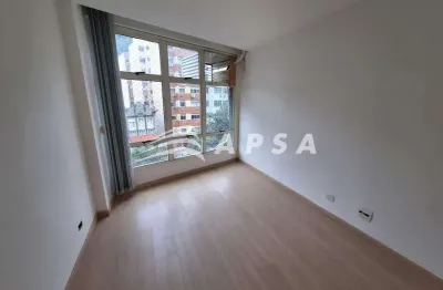 Sua empresa merece estar em um endereço de prestígio — e essa sala comercial na icônica conde de bon