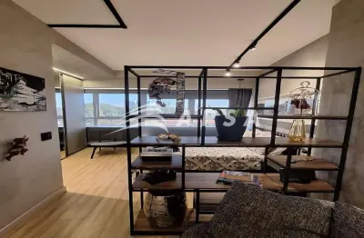 Imóvel amplo para alugar  com 1 banheiro ,sala conjugada com o quarto, banheiro . este imóvel está b