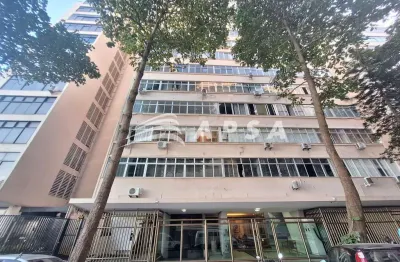 Apartamento maravilhoso para quem busca conforto e uma localização privilegiada! localizado no posto