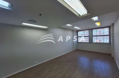 Se você procura um espaço pronto para receber seu negócio com conforto e eficiência, esta sala comer