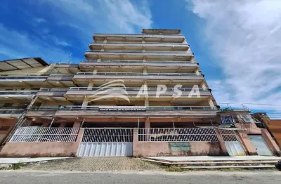 Apartamento na parangaba, 1 quarto, 1 banheiro, sala de estar e cozinha. água inclusa, aceita pet de