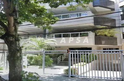 Apartamento duplex - 4 quartos, no jardim oceânico- barra da tijuca. com 294m², o imóvel é composto
