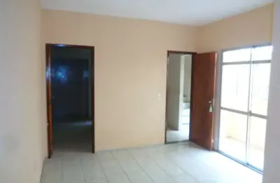 Ótimo apartamento com 03 quartos, 02 suites, varanda prox. av. luciano carneiro.