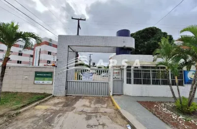 Ótimo apartamento com 2 quartos, banheiro social e cozinha com área de serviço. bem localizado no fa