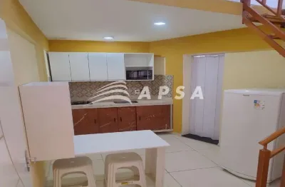 Apartamento localizado em um dos bairros mais nobres de fortaleza, com excelente infraestrutura e qu