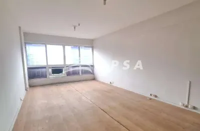 Sala comercial no centro do rio, espera por você uma sala comercial que une espaço, praticidade e vi