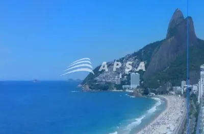 Em pleno coração do leblon, na charmosa avenida ataulfo de paiva, encontra-se um apartamento encanta
