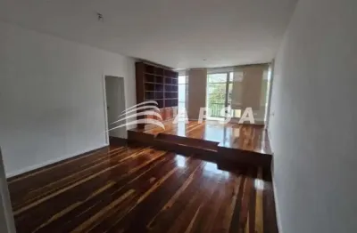Na charmosa rua marquês de são vicente, uma das mais cobiçadas da gávea, encontra-se este lindo apar